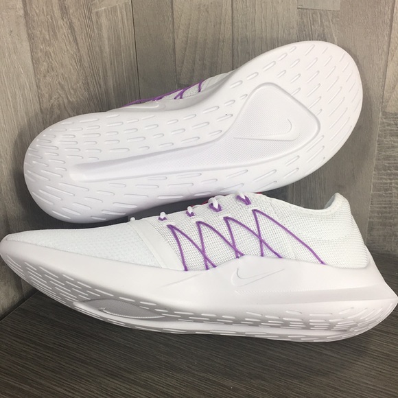 NIKE WMNS VTR white/atomic purple - Picture 5 of 8